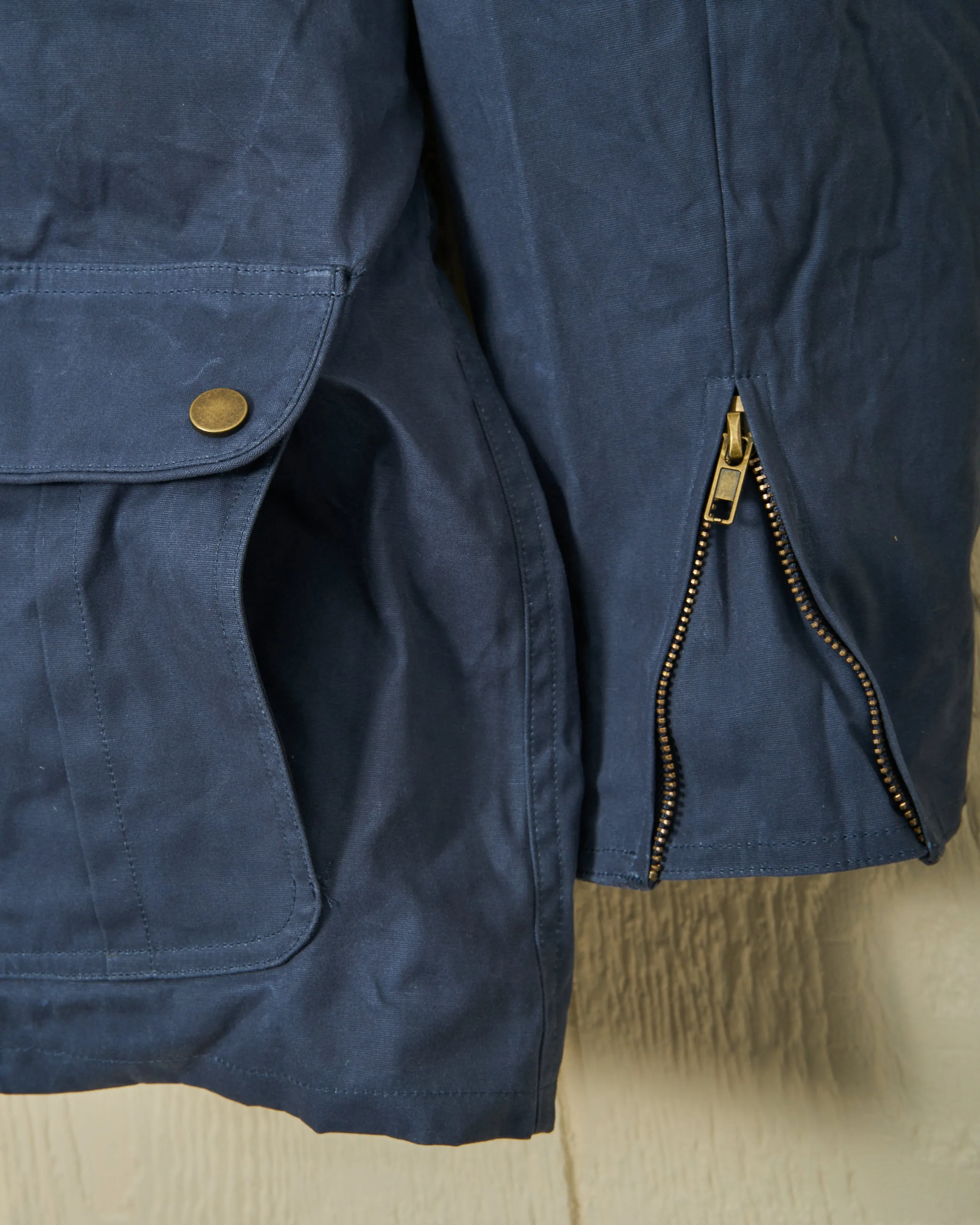 Aberdeen Jacket in Navy Waxed Canvas