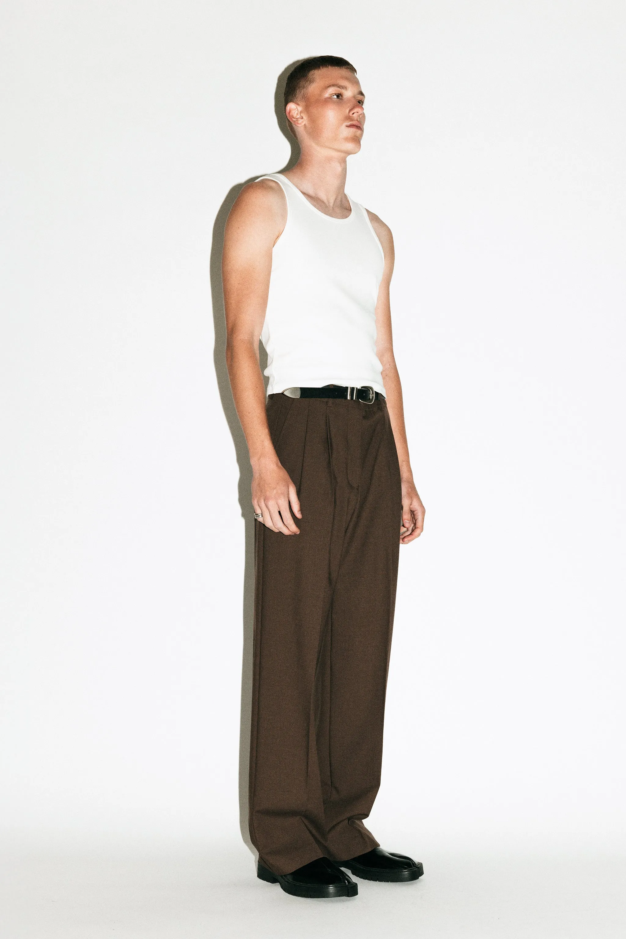 Dume Wide-Leg Ultra-Pleated Trouser  |  Chocolate Brown